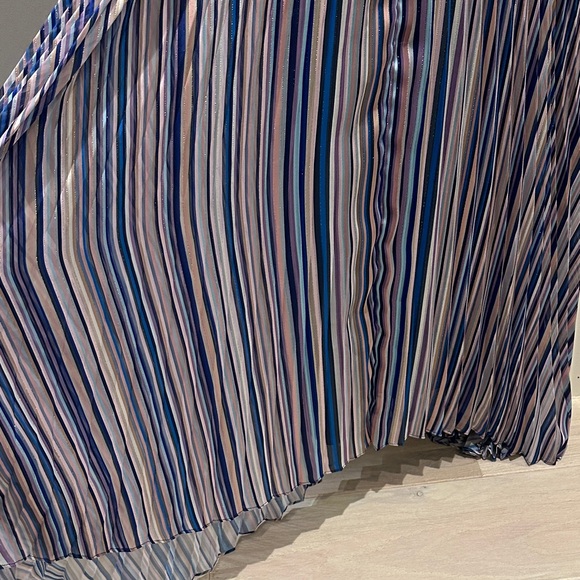 White House Black Market Navy and Warm Tones Gold Striped Halter Dress - Picture 8 of 15